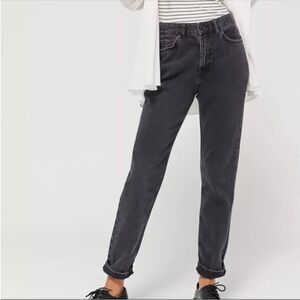 Urban Outfitters BDG Mom jeans -size 26